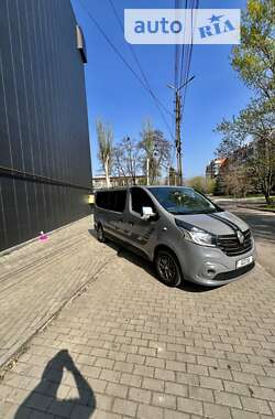 Мінівен Renault Trafic 2015 в Слов'янську