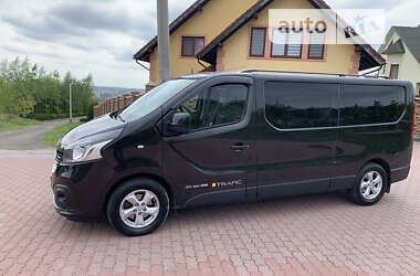 Минивэн Renault Trafic 2015 в Черновцах