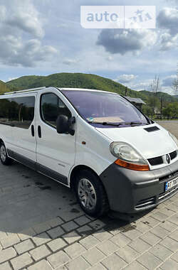 Минивэн Renault Trafic 2002 в Косове