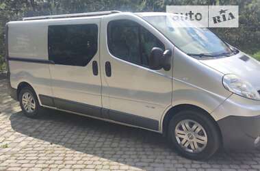 Минивэн Renault Trafic 2009 в Луцке