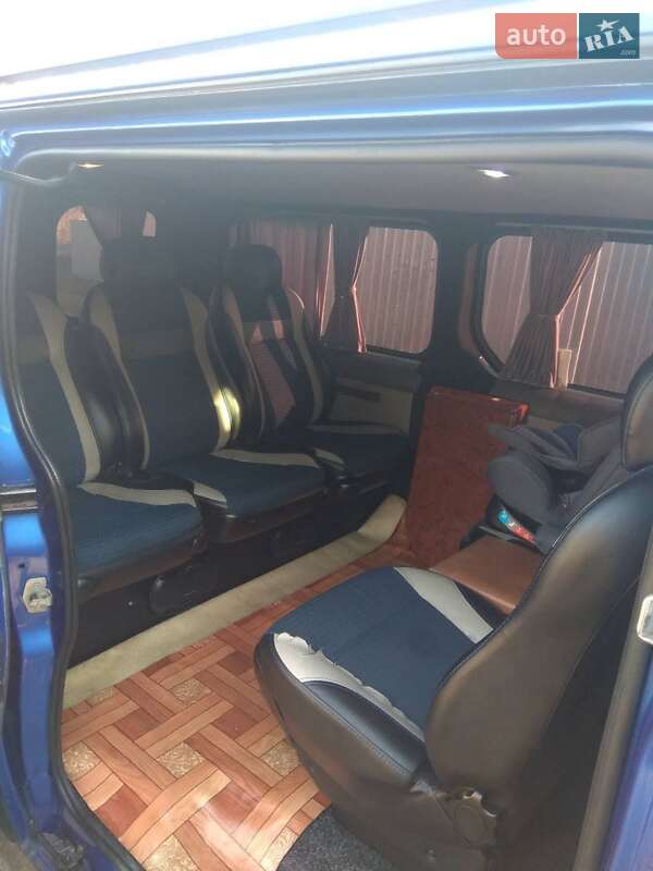 Минивэн Renault Trafic 2007 в Болграде