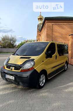 Мінівен Renault Trafic 2002 в Кривому Розі