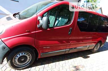 Минивэн Renault Trafic 2004 в Новояворовске