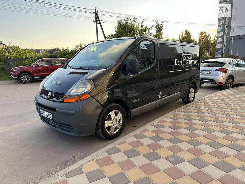 Грузовой фургон Renault Trafic 2006 в Киеве