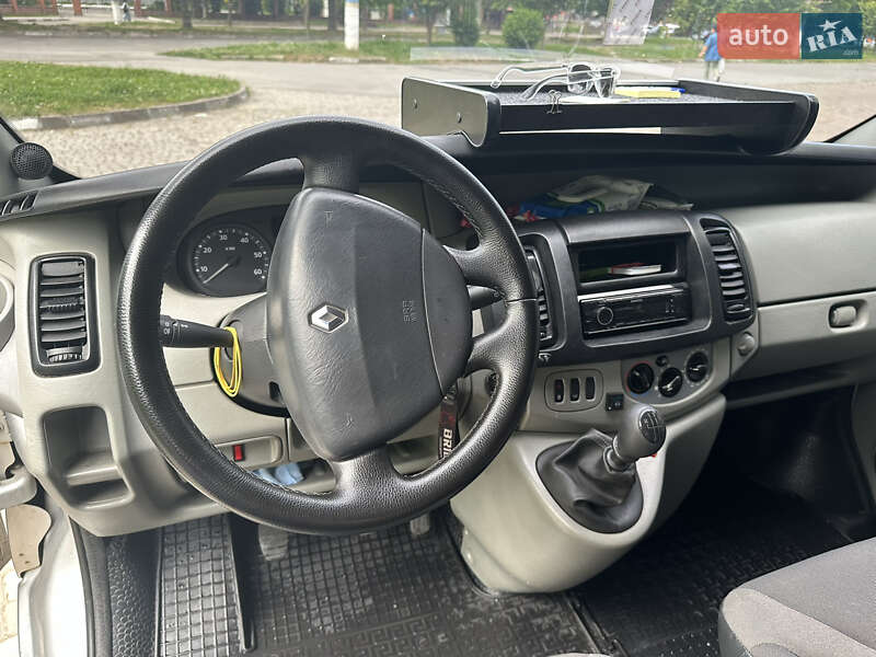 Минивэн Renault Trafic 2008 в Ивано-Франковске