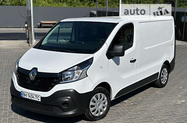 Вантажний фургон Renault Trafic 2017 в Полтаві