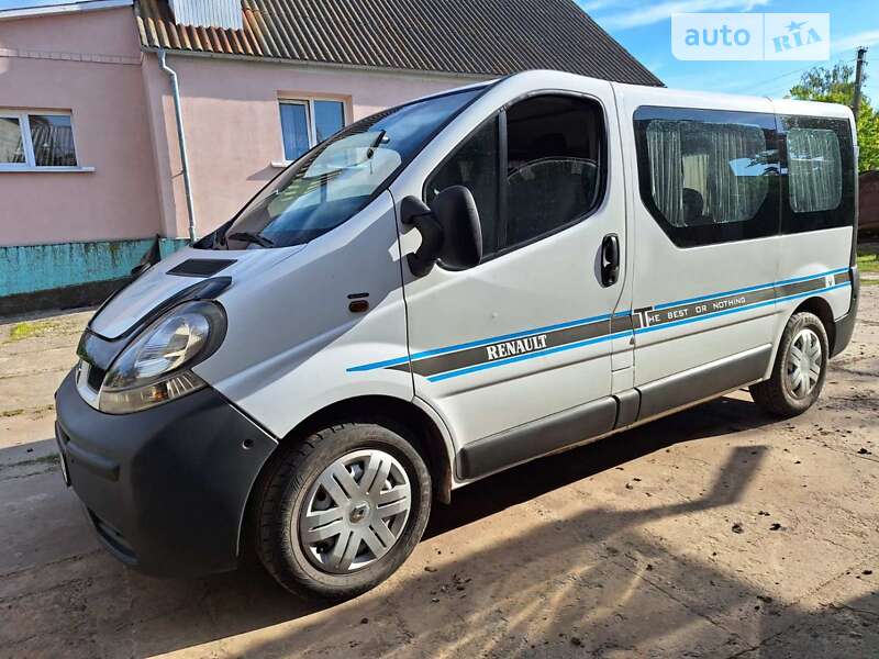 Мінівен Renault Trafic 2005 в Житомирі