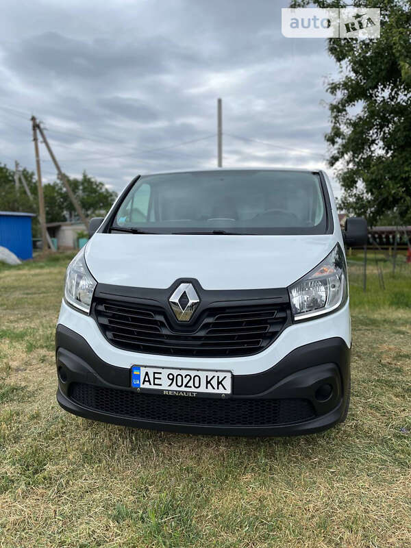 Вантажний фургон Renault Trafic 2019 в Покровському