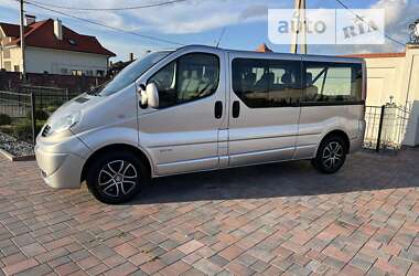 Минивэн Renault Trafic 2011 в Ровно