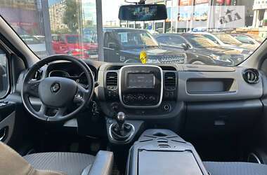 Минивэн Renault Trafic 2016 в Киеве