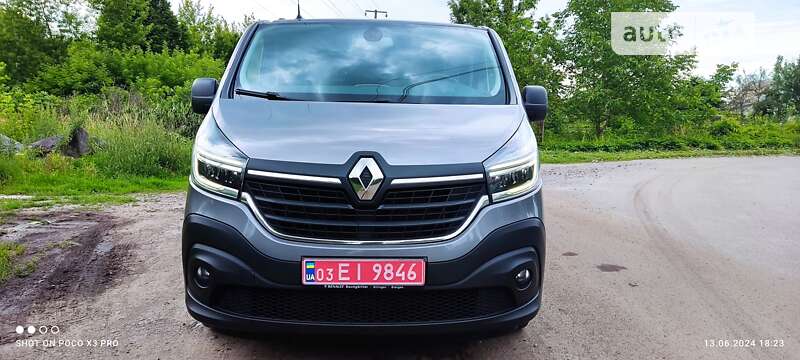 Минивэн Renault Trafic 2021 в Казатине