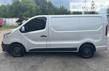 Мінівен Renault Trafic 2017 в Миргороді