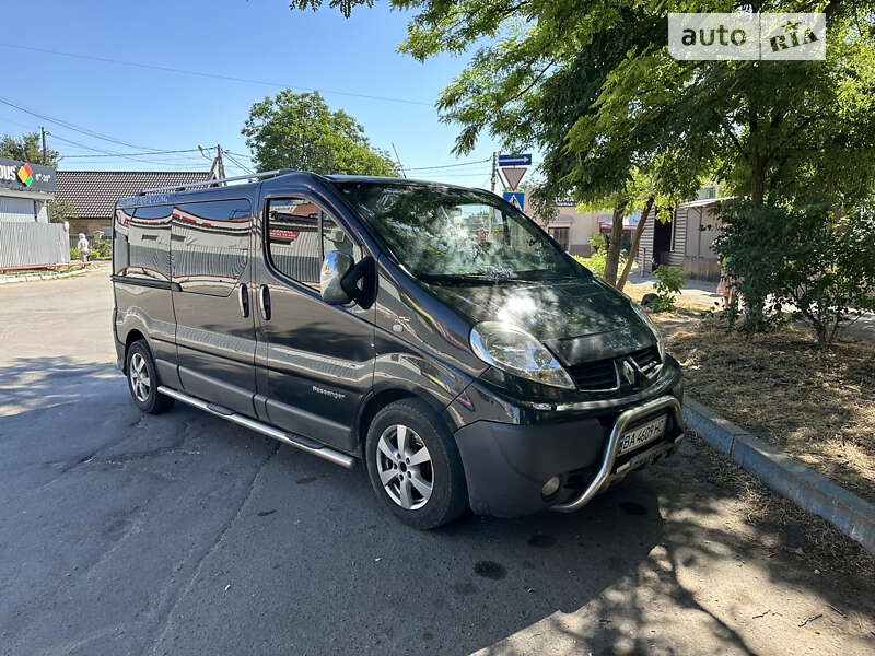 Минивэн Renault Trafic 2009 в Херсоне