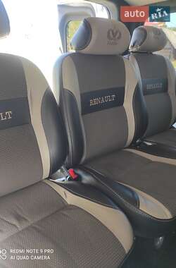 Минивэн Renault Trafic 2008 в Ворохте