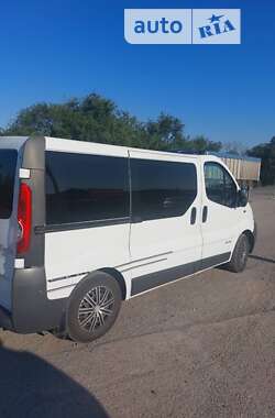 Мінівен Renault Trafic 2006 в Новому Бузі