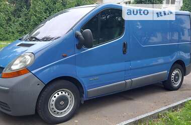 Грузовой фургон Renault Trafic 2004 в Луцке