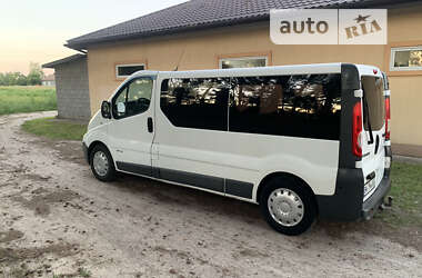 Минивэн Renault Trafic 2007 в Сарнах