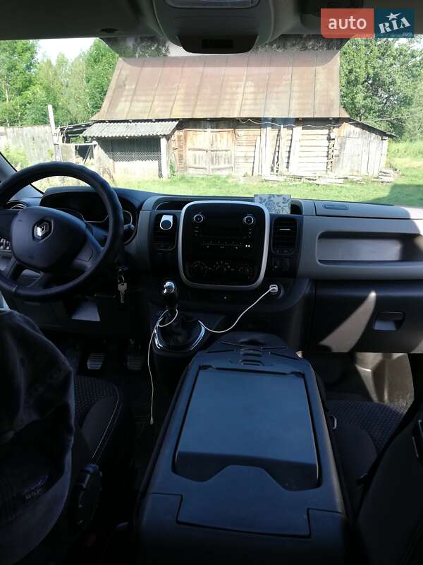 Минивэн Renault Trafic 2017 в Луцке фото 4 Минивэн Renault Trafic 2017 в Луцке