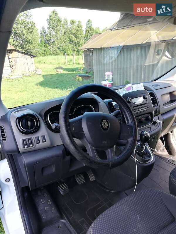 Минивэн Renault Trafic 2017 в Луцке фото 6 Минивэн Renault Trafic 2017 в Луцке