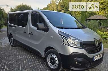 Мінівен Renault Trafic 2015 в Тернополі