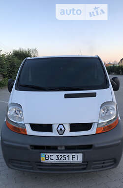 Мінівен Renault Trafic 2004 в Городку