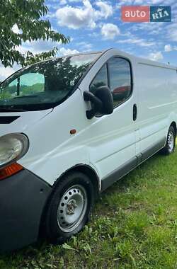 Грузовой фургон Renault Trafic 2006 в 