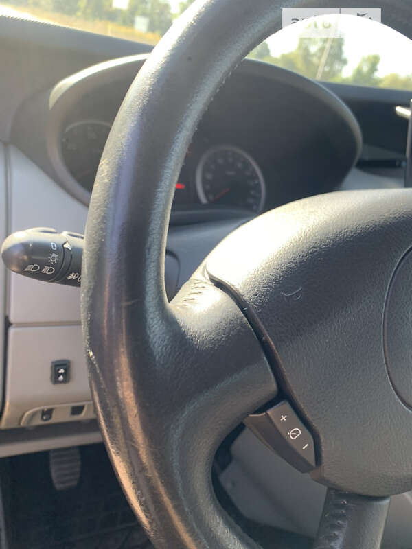 Минивэн Renault Trafic 2011 в Олевске