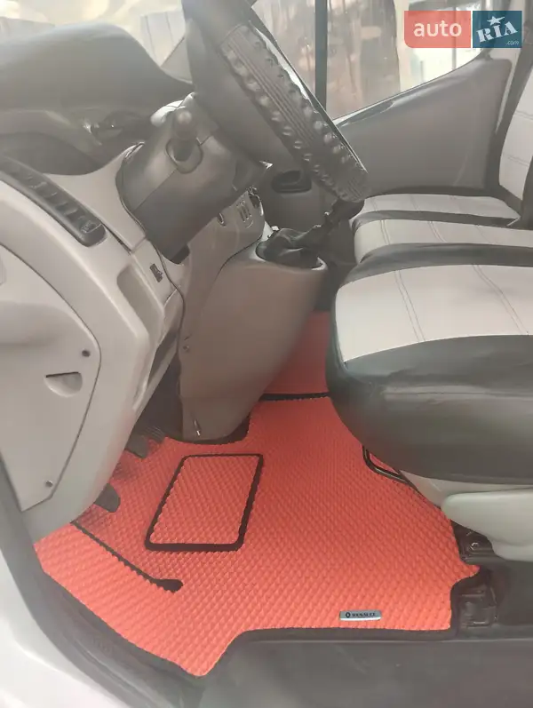 Renault Trafic 2003