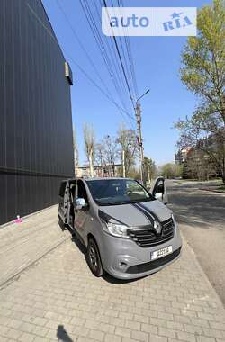 Мінівен Renault Trafic 2015 в Слов'янську