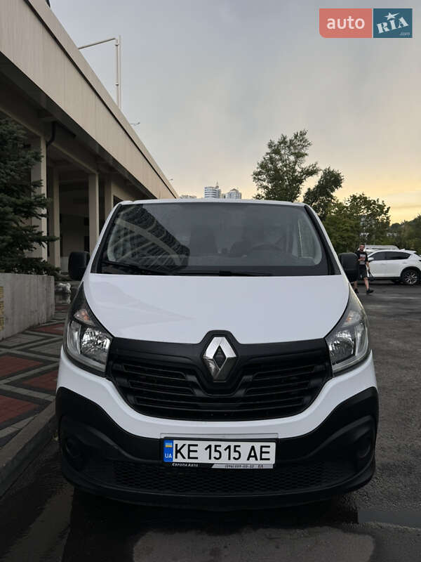 Грузовой фургон Renault Trafic 2015 в Днепре фото 14 Грузовой фургон Renault Trafic 2015 в Днепре