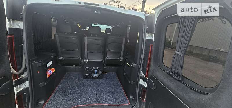 Минивэн Renault Trafic 2020 в Сваляве