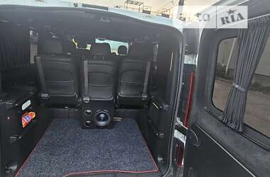 Минивэн Renault Trafic 2020 в 