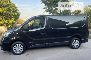 Вантажний фургон Renault Trafic 2017 в Житомирі