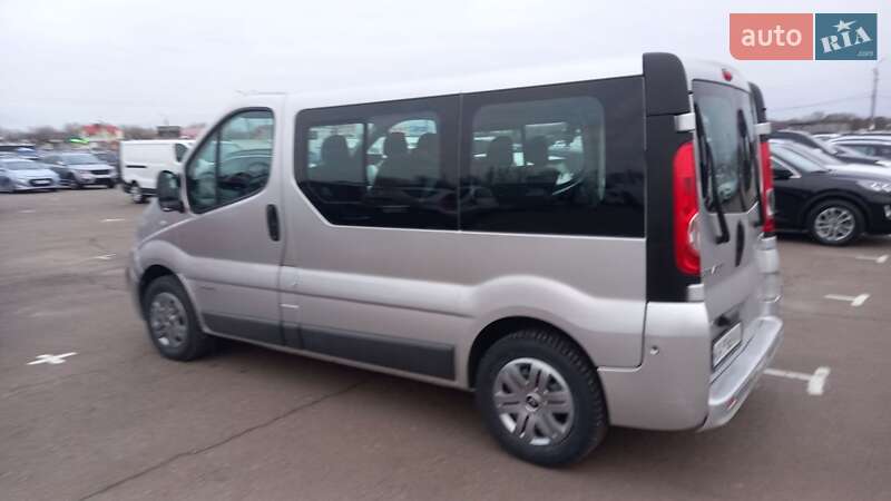 Минивэн Renault Trafic 2012 в Киеве
