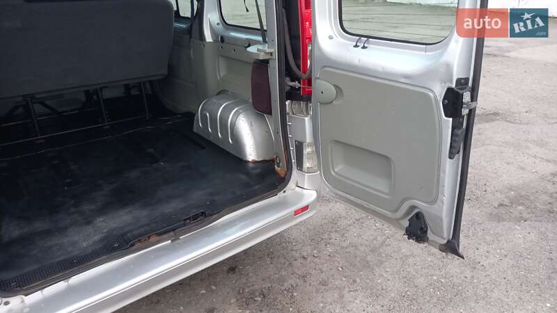 Минивэн Renault Trafic 2012 в Киеве
