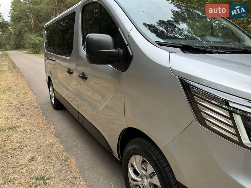 Минивэн Renault Trafic 2024 в Киеве