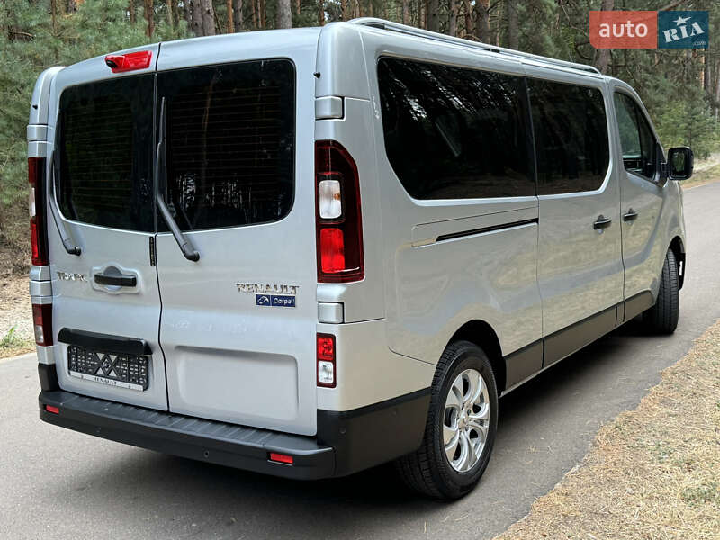 Минивэн Renault Trafic 2024 в Киеве