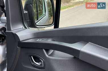 Минивэн Renault Trafic 2024 в Киеве