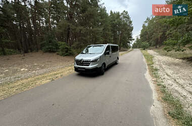 Минивэн Renault Trafic 2024 в Киеве