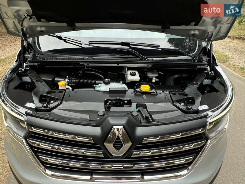 Минивэн Renault Trafic 2024 в Киеве