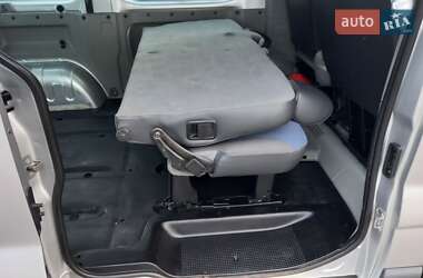 Минивэн Renault Trafic 2012 в 