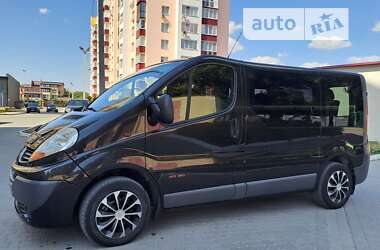 Мінівен Renault Trafic 2008 в Кам'янець-Подільському