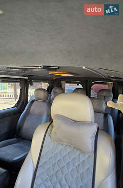 Минивэн Renault Trafic 2015 в 