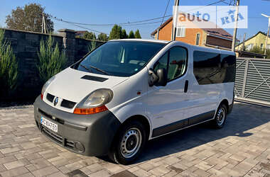 Мінівен Renault Trafic 2006 в Рівному