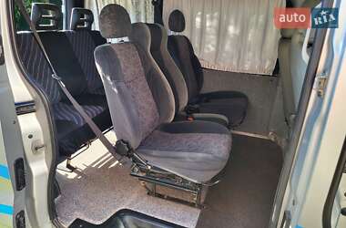 Мінівен Renault Trafic 2004 в 
