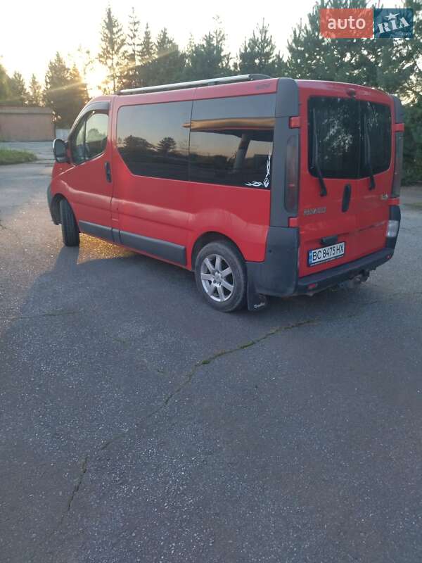 Минивэн Renault Trafic 2006 в Самборе фото 6 Минивэн Renault Trafic 2006 в Самборе