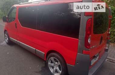 Мінівен Renault Trafic 2013 в Чернівцях