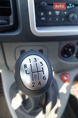 Минивэн Renault Trafic 2014 в 