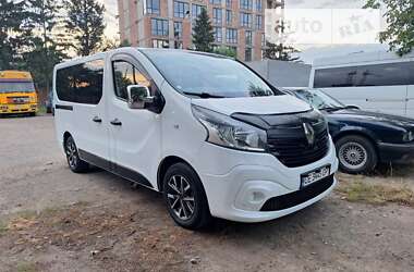 Минивэн Renault Trafic 2015 в Черновцах