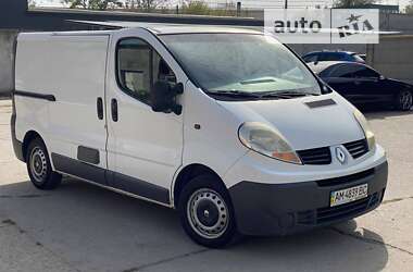 Грузовой фургон Renault Trafic 2007 в Житомире